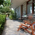 Kyparissi & * Tirós