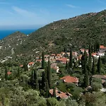 Kyparissi & * Tirós