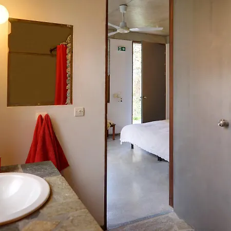 Apartment Kyparissi & *