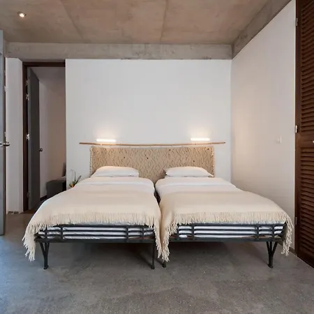 Appartement Kyparissi &