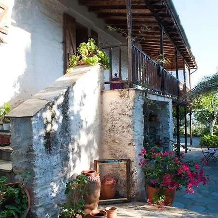 Kyparissi & * Tirós