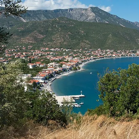 Kyparissi & * Tirós