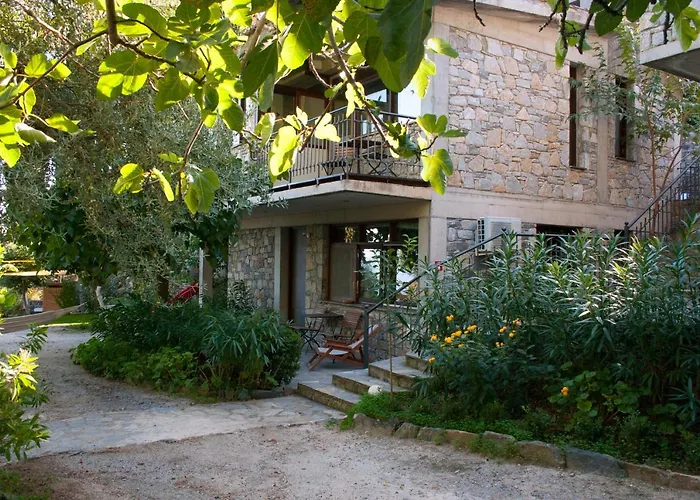 Kyparissi & Apartamento *