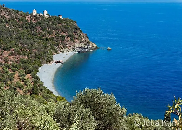 Kyparissi & * Tirós