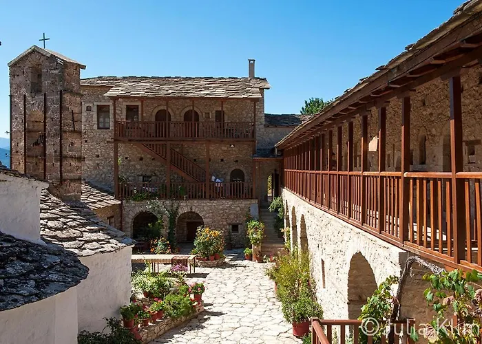 Apartamento Kyparissi & *